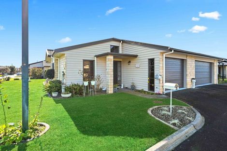 Photo of property in Bramley Gardens, 3/46 Turnbury Court, Rototuna, Hamilton, 3210