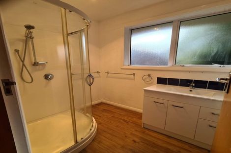 Photo of property in 5 Wyatt Place, Russley, Christchurch, 8042