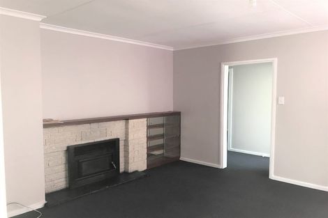 Photo of property in 63 Paul Crescent, Fairfield, Hamilton, 3214