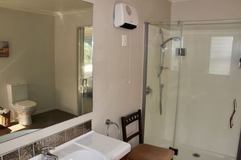 Photo of property in 9 Ohuka Place, Whitianga, 3510