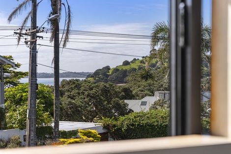 Photo of property in 6/103 Vauxhall Road, Narrow Neck, Auckland, 0624