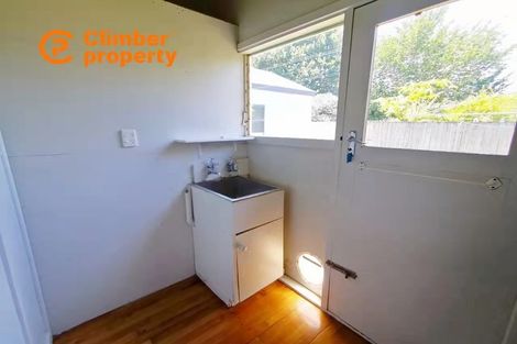 Photo of property in 18 Helena Road, Hillcrest, Hamilton, 3216