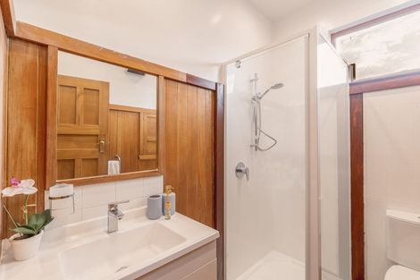 Photo of property in 15 Grenville Street, Waltham, Christchurch, 8011