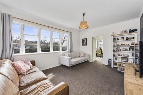 Photo of property in 4 Casey Avenue, Fairfield, Hamilton, 3214