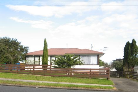 Photo of property in 135 Coxhead Road, Wattle Downs, Auckland, 2103