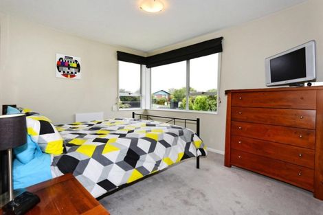 Photo of property in 8 Birdling Place, Halswell, Christchurch, 8025