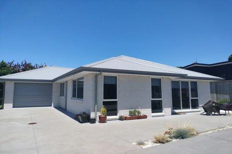Photo of property in 9 Anatere Rise, Athenree, Waihi Beach, 3177