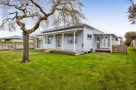 Photo of property in 107 Wilson Street, Hawera, 4610