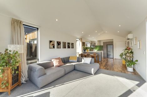 Photo of property in 21 Dewar Street, Lake Hayes, Queenstown, 9304