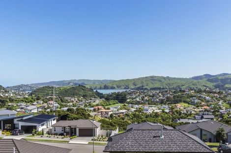 Photo of property in 12 Pacific View, Whitby, Porirua, 5024