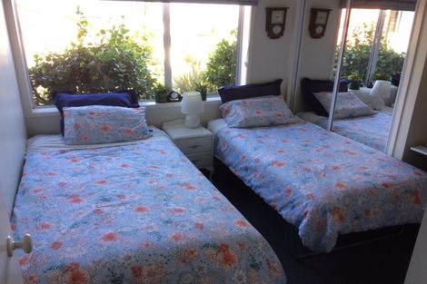 Photo of property in 2/2-22a Balmain Road, Chatswood, Auckland, 0626