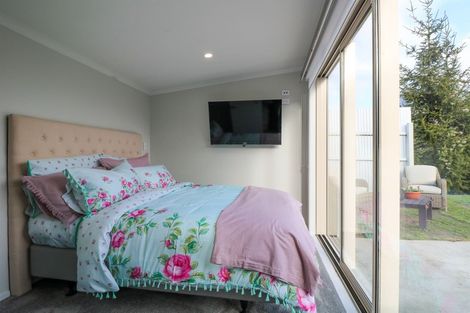 Photo of property in 16 Sutter Street, Seaview, Timaru, 7910