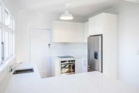 Photo of property in 139 Forbury Road, Saint Clair, Dunedin, 9012