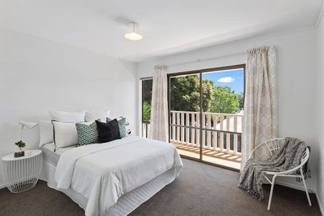 Photo of property in 5 Amokura Street, Waikanae, 5036