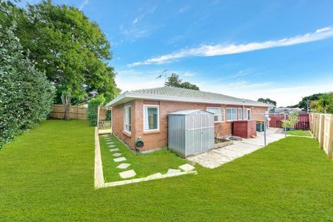 Photo of property in 5 Woodlark Close, Weymouth, Auckland, 2103