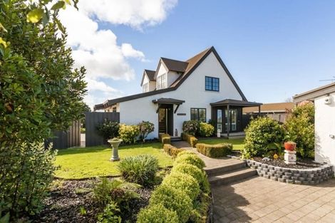 Photo of property in 735 Acacia Bay Road, Acacia Bay, Taupo, 3330