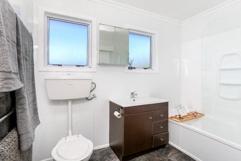 Photo of property in 16 Trafalgar Street, Westown, New Plymouth, 4310
