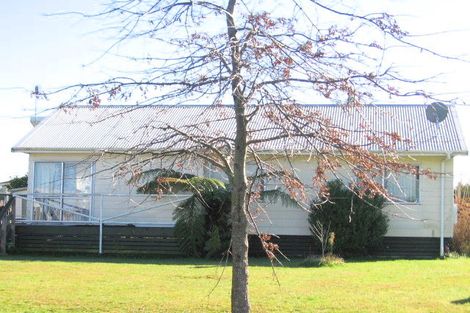 Photo of property in 56 Pukeroa Place, Papakura, 2110