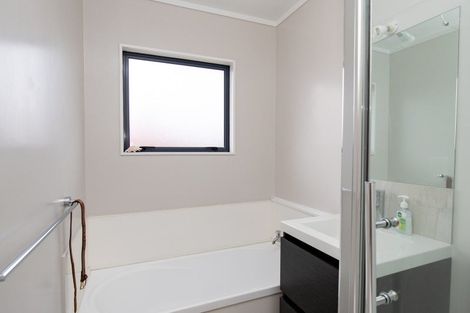 Photo of property in 3 Madgwick Place, Ngatea, 3503