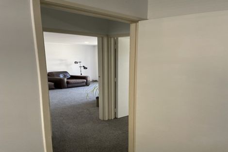 Photo of property in 1/636 Mount Wellington Highway, Mount Wellington, Auckland, 1062