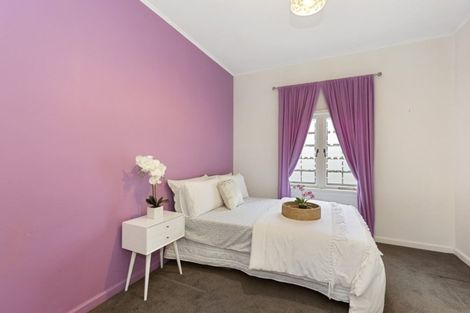 Photo of property in 8 Knighton Road, Hillcrest, Hamilton, 3216