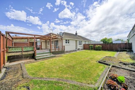 Photo of property in 14ud Bush Grove, Trentham, Upper Hutt, 5018
