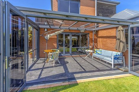 Photo of property in 29 Greystoke Lane, Avonhead, Christchurch, 8042