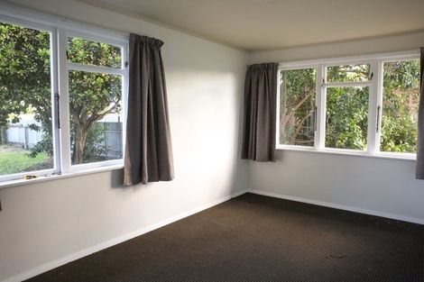 Photo of property in 11 Lister Crescent, Maraenui, Napier, 4110