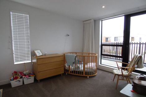 Photo of property in 15 Nevill Road, Hobsonville, Auckland, 0616