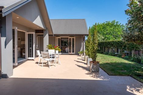 Photo of property in 1 Westbury Mews, Huntington, Hamilton, 3210