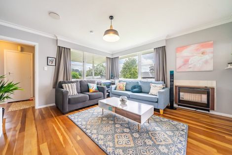 Photo of property in 65 Moeraki Road, Maoribank, Upper Hutt, 5018