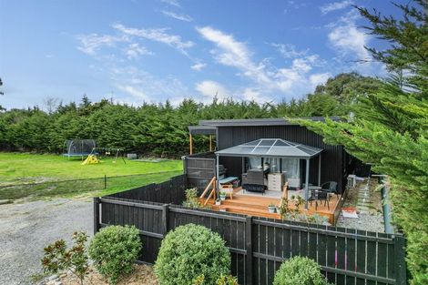 Photo of property in 69a Douglas Road, Amberley, 7410