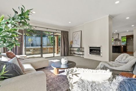 Photo of property in 49 Intrepid Crescent, Beachlands, Auckland, 2018