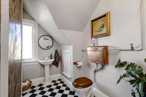 Photo of property in 2 Hart Street, Maori Hill, Timaru, 7910