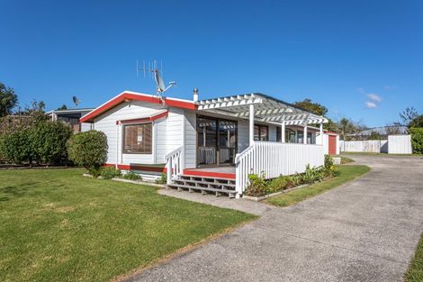 Photo of property in 11 Kauri Place, Tairua, 3508