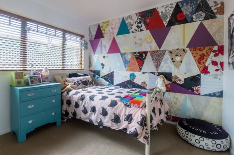 Photo of property in 15 Springbok Avenue, Whitianga, 3510