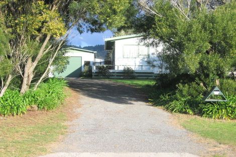 Photo of property in 316 Linton Crescent, Whangamata, 3620