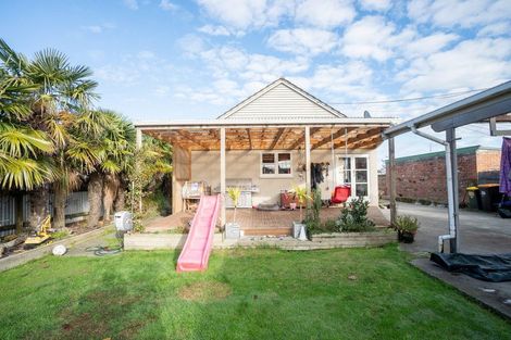 Photo of property in 1 Tyndall Street, Palmerston North, 4414