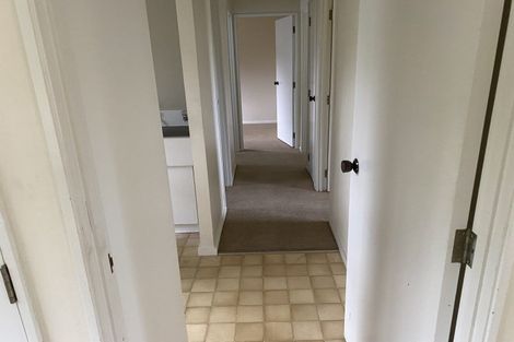 Photo of property in 98 Resolution Road, Welcome Bay, Tauranga, 3112