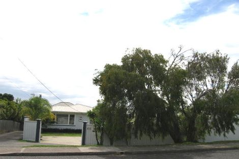 Photo of property in 2/46 Toroa Street, Torbay, Auckland, 0630