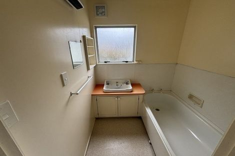 Photo of property in 3 Shepherds Road, Papakura, 2110