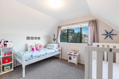 Photo of property in 22 Brookvale Park, Stanmore Bay, Whangaparaoa, 0932