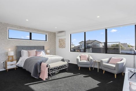 Photo of property in 2 Oceania Sands Way, Papamoa Beach, Papamoa, 3118