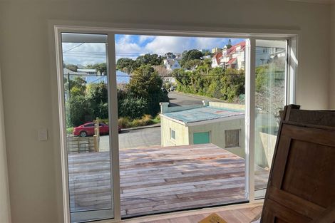 Photo of property in 10 Burrows Avenue, Karori, Wellington, 6012