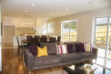 Photo of property in 7 Rahotu Way, Bayview, Auckland, 0629