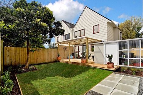 Photo of property in 10/19a Gray Avenue, Mangere East, Auckland, 2024
