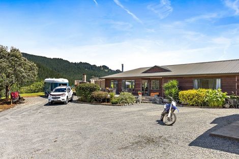 Photo of property in 1098 Woodcocks Road, Kaipara Flats, Warkworth, 0981