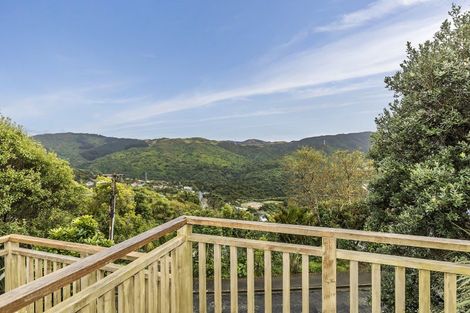 Photo of property in 23 Edgeware Road, Wilton, Wellington, 6012