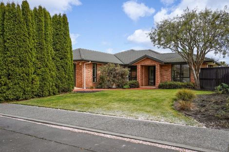 Photo of property in 18 Parkside Crescent, Northwood, Christchurch, 8051