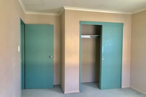 Photo of property in 39 Makora Road, Massey, Auckland, 0614